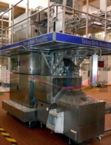 Filling machine Tetra Pak TBA19 250 ml Base 8